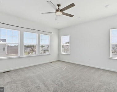 11907 Prospect View Avenue - Photo Thumbnail 18