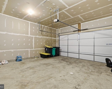 11907 Prospect View Avenue - Photo Thumbnail 34