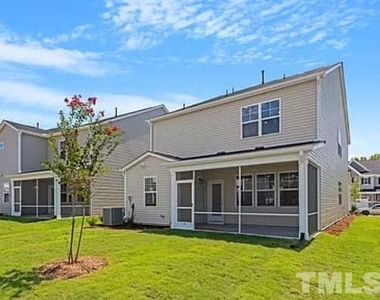 2237 Jollay Street - Photo Thumbnail 10