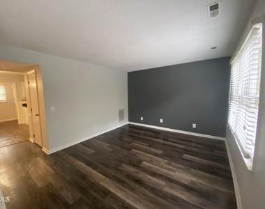 4036 Greenleaf Street - Photo Thumbnail 2