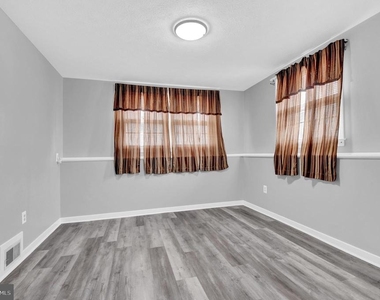 402 Kerby Hill Road - Photo Thumbnail 10