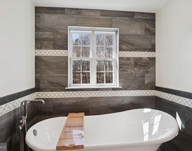10640 Gross Lane - Photo Thumbnail 14