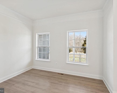 10640 Gross Lane - Photo Thumbnail 25