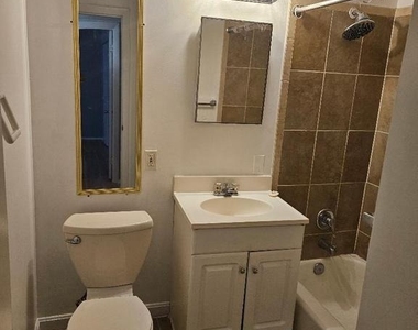 3936 Stone Gate Drive - Photo Thumbnail 5