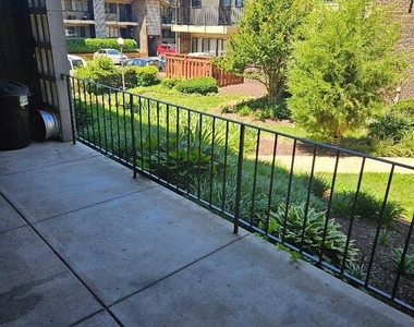 3936 Stone Gate Drive - Photo Thumbnail 31