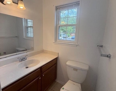 306 Hillside Terrace - Photo Thumbnail 12
