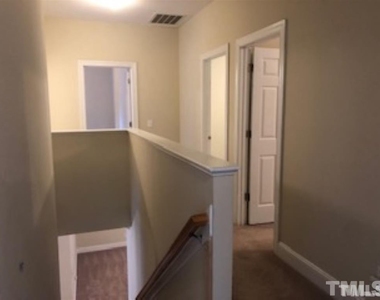 1817 Misty Hollow Lane - Photo Thumbnail 7