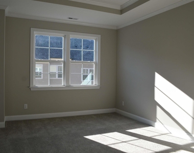 804 Bankston Woods Way - Photo Thumbnail 23