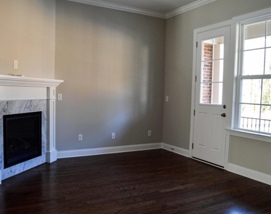 804 Bankston Woods Way - Photo Thumbnail 2