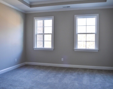 804 Bankston Woods Way - Photo Thumbnail 18
