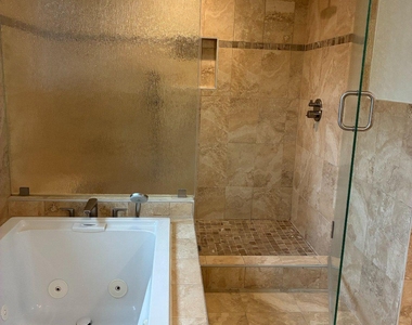 5311 Sangamore Road - Photo Thumbnail 21