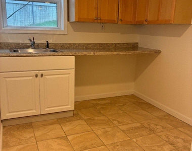 5311 Sangamore Road - Photo Thumbnail 24