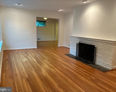 5311 Sangamore Road - Photo Thumbnail 3