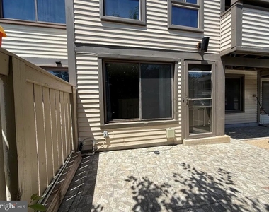 18118 Kilrush Court - Photo Thumbnail 24