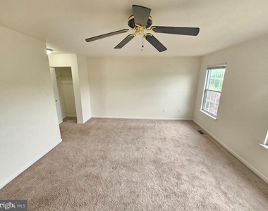 13906 Highstream Place - Photo Thumbnail 22