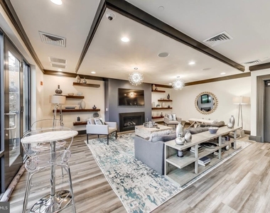 38 Maryland Avenue - Photo Thumbnail 15
