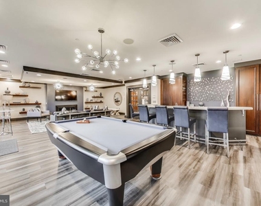 38 Maryland Avenue - Photo Thumbnail 13