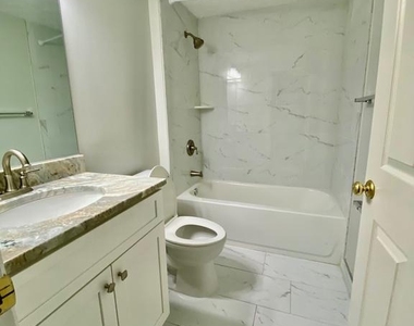 610 Coral Reef Drive - Photo Thumbnail 25