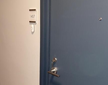 10201 Grosvenor Place - Photo Thumbnail 11