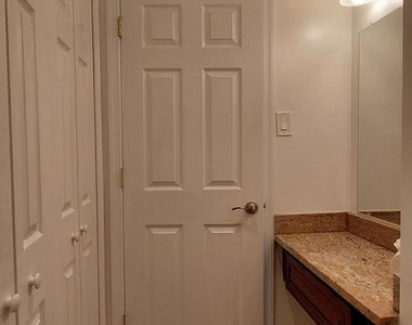 10201 Grosvenor Place - Photo Thumbnail 8