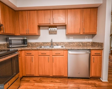 10231 Millstream Drive - Photo Thumbnail 10