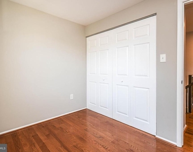 10231 Millstream Drive - Photo Thumbnail 19