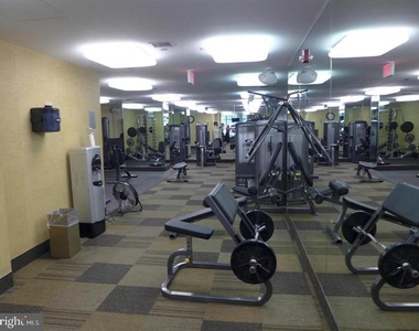 10101 Grosvenor Place - Photo Thumbnail 11