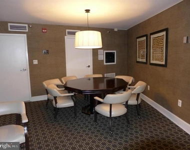 10101 Grosvenor Place - Photo Thumbnail 15