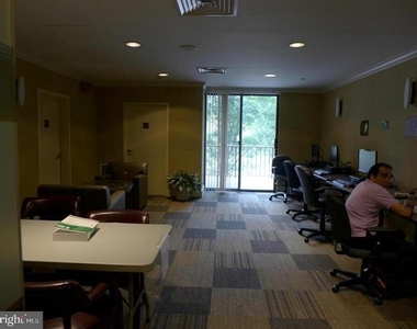 10101 Grosvenor Place - Photo Thumbnail 6