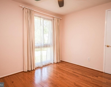 19002 Stedwick Drive - Photo Thumbnail 24