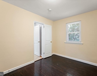 121 Whitmoor Terrace - Photo Thumbnail 13