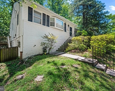 121 Whitmoor Terrace - Photo Thumbnail 27