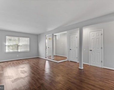 19202 Dunbridge Way - Photo Thumbnail 8