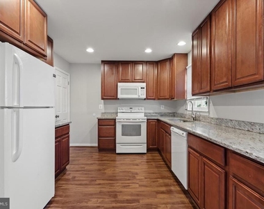 19202 Dunbridge Way - Photo Thumbnail 13