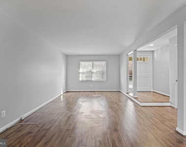 19202 Dunbridge Way - Photo Thumbnail 9