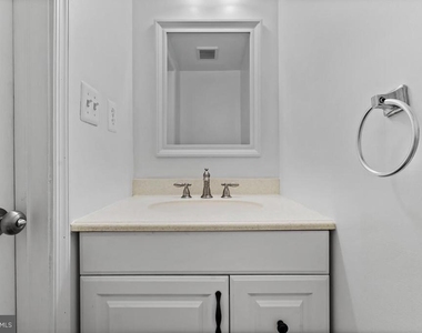 19202 Dunbridge Way - Photo Thumbnail 17