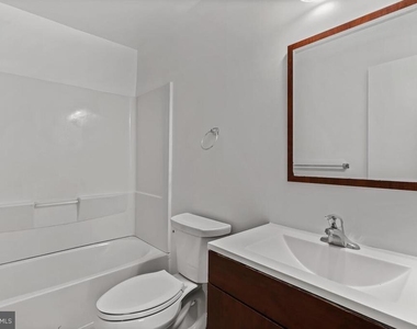 19202 Dunbridge Way - Photo Thumbnail 20
