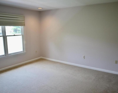 17105 Thatcher Court - Photo Thumbnail 21