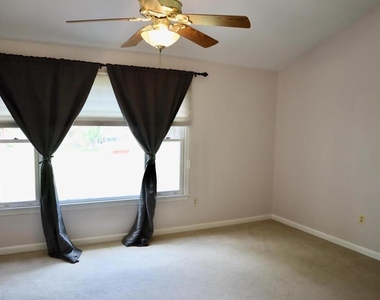17105 Thatcher Court - Photo Thumbnail 13