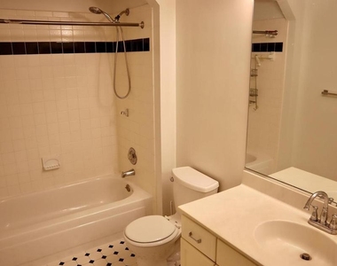 17105 Thatcher Court - Photo Thumbnail 24