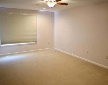 17105 Thatcher Court - Photo Thumbnail 23