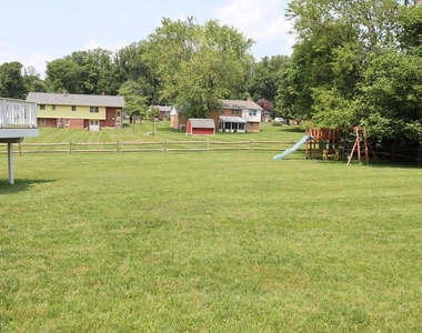 17105 Thatcher Court - Photo Thumbnail 7