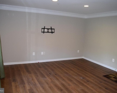 7082 Water Oak Road - Photo Thumbnail 14