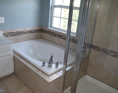 7082 Water Oak Road - Photo Thumbnail 8
