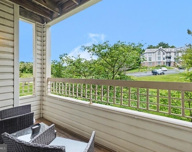 300 Tall Pines Court - Photo Thumbnail 19
