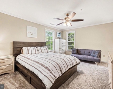 300 Tall Pines Court - Photo Thumbnail 13