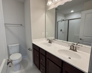 6503 Ballenger Run Boulevard - Photo Thumbnail 11