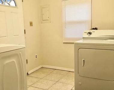 3503 Sollers Point Road - Photo Thumbnail 8
