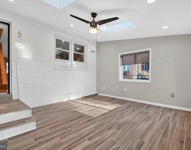 643 47th Street - Photo Thumbnail 12
