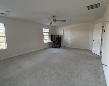 11543 Autumn Terrace Drive - Photo Thumbnail 32